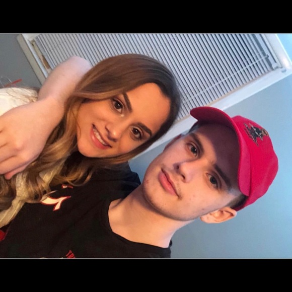 Meet your Posher, Christy - Picture 3 of 8